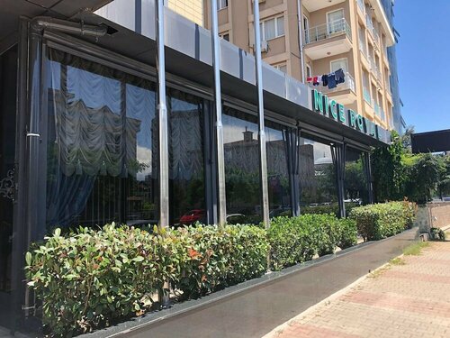 Nice Royal, Забронировать Отель Аташехир Стамбул, рядом с Asmed Hair Transplantation Clinic