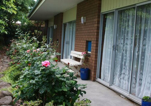 Opal Motel, Book Motel Hoteller i Gippsland med parkering, Parkering