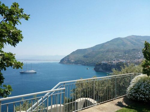 B&B Villa Scutolo, Забронировать Отель «постель и завтрак» Отели Побережья Сорренто с парковкой, Парковка