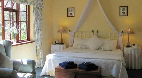 Kingfisher Country House, Buchen Sie Hotel Hotels mit Pool in George, Schwimmbad