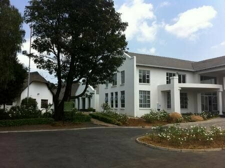 Anashe Guest House, Buchen Sie Pension Hotels in Gauteng mit Parkplatz, Parkplätze