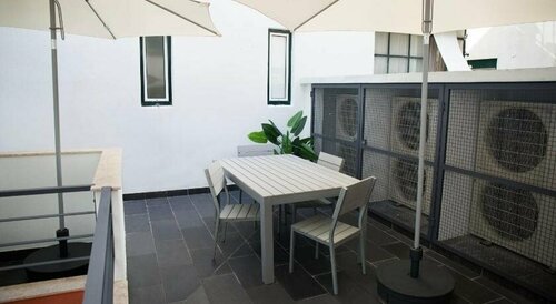 City Stays Bica Apartments, Забронировать Апартаменты/квартира Мизерикорди Лиссабон, рядом с Концертный зал Coliseu dos Recreios
