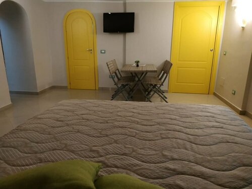 Buono BB, Rezerwuj Bed and Breakfast Capodimonte Neapol