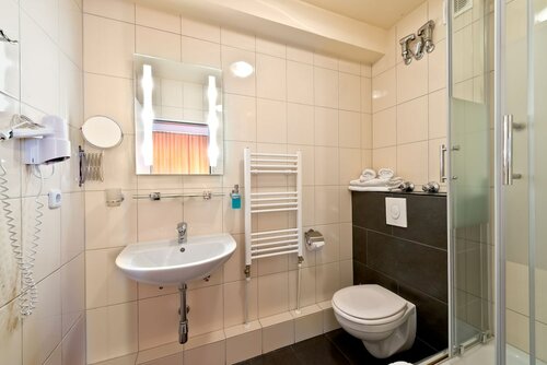 Atlas Berlin Hotel, Prenota Hotel Charlottenburg-Wilmersdorf Berlino, vicino a Friedenau
