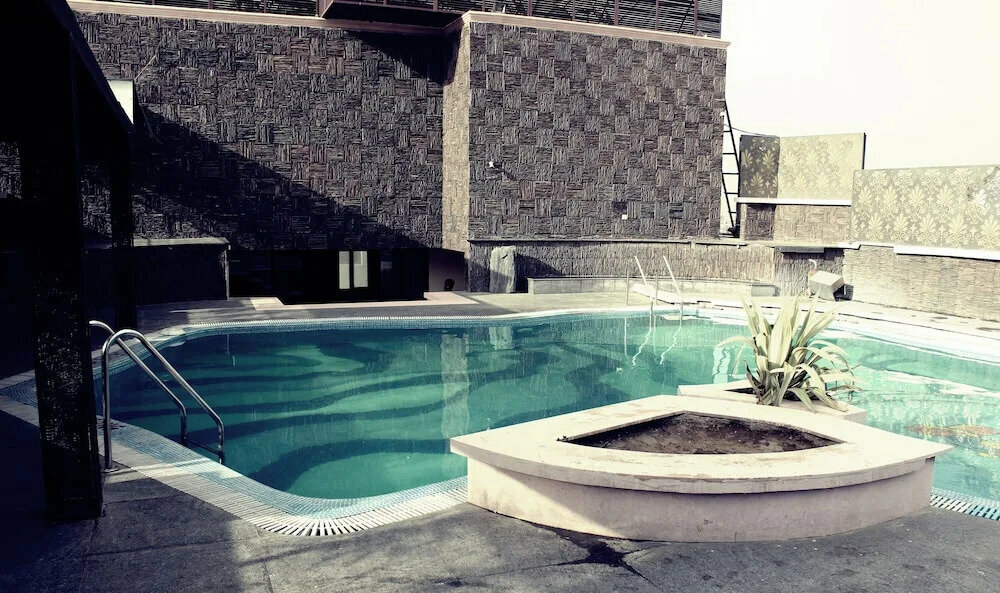 Hotel Om Tower