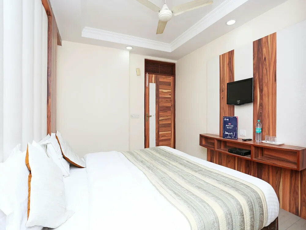 Fabhotel Atithi