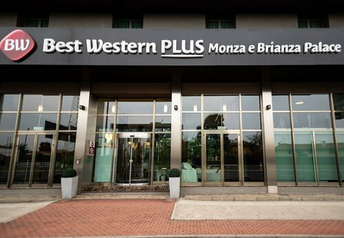 Best Western Plus Hotel Monza e Brianza Palace, Reserva ahora Hotel Hoteles en Monza con piscina, Piscina