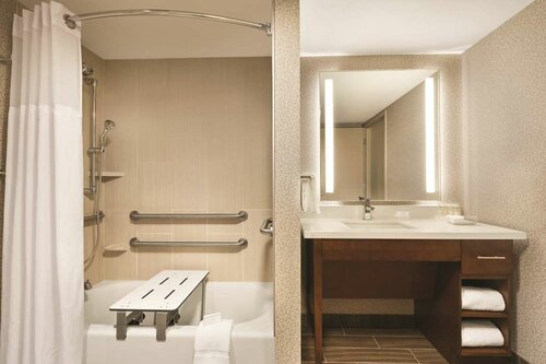 Homewood Suites by Hilton Washington DC Capitol-Navy Yard, Забронировать Отель Отели Округа Колумбии с бассейном, Бассейн