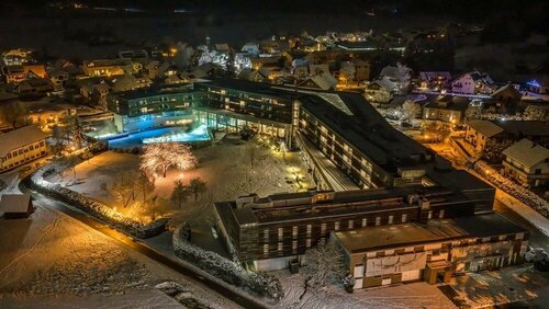Falkensteiner Hotel & Spa Carinzia, Забронировать Курортный отель Отели Хермагор-Прессеггер-Зее с питанием, Пансион