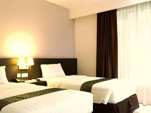 Grand Jatra Hotel Pekanbaru, Book Hotel Pekanbaru hoteller med pool, Swimmingpool