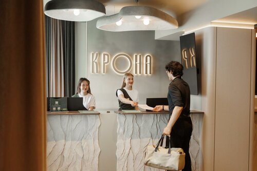 Krona Hotel (former Versailles), Rezervați Hotel Hoteluri în Krasnodar cu mese, Demipensiune / Pensiune completă