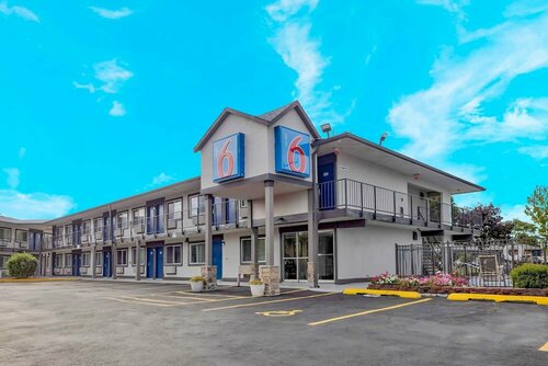 Motel 6 Oshkosh, Rezervovat Motel Oshkosh Wisconsin