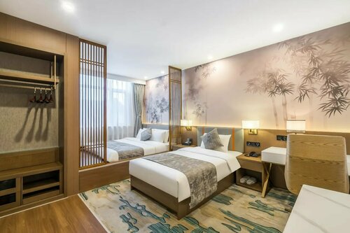Chonpines Hotel (Beijing Wangfujing Nanluoguxiang Store), Забронировать Отель Дунчэн Пекин, рядом с Комплекс Раффлз-Сити