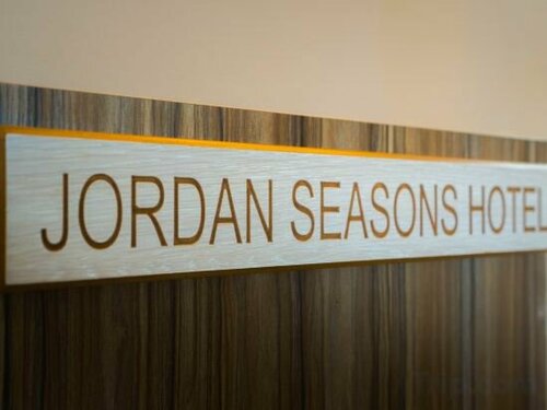 Отель Jordan Seasons, Забронировать Отель Отели Акабы с бассейном, Бассейн