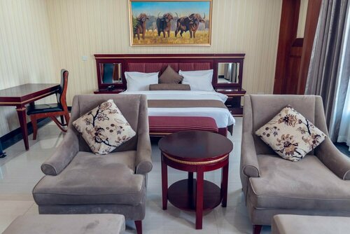 Peacock Hotel, Buchen Sie Hotel Mchafukoge Daressalam