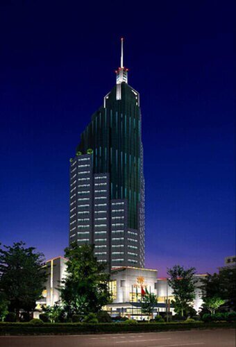 Hotel Silverland, Забронировать Отель Отели Дунгуань с бассейном, Бассейн
