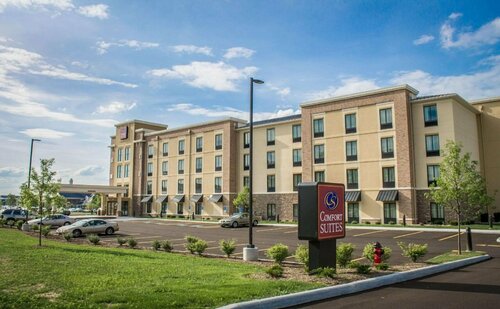 Comfort Suites Hartville - North Canton, Rezervați Hotel Hoteluri în Ohio cu parcare, Parcare