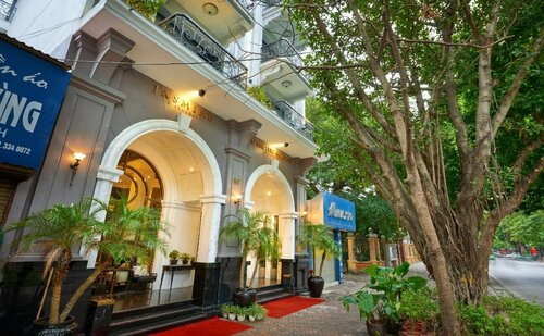 Aira Boutique Hanoi Hotel & Spa, Забронировать Курортный отель Отели Бадинь с бассейном, Бассейн