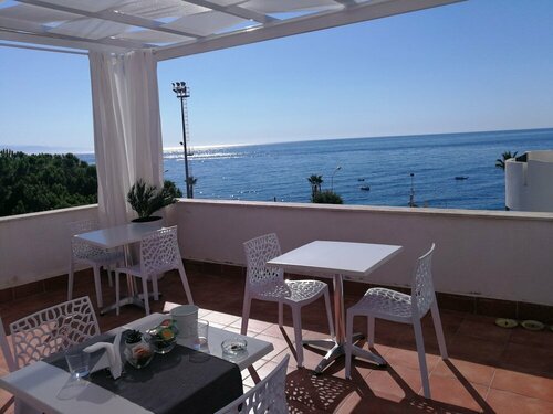 B & B The sea of Gods, Prenota Hotel Messina Sicilia