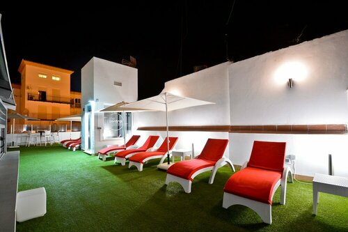 The Zentral Arenal Suites, Забронировать Апарт-отель Отели Провинции Севильи 3 звезды, 3*