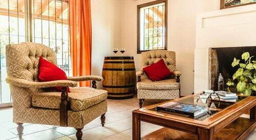 Villa Niagara, Boek Villa Chacras de Coria 