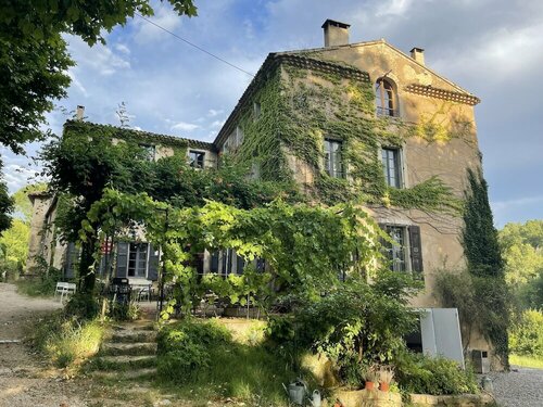 Parenthese EN Luberon, chambre dhôtes, Забронировать Отель Апт Route de la Lavande