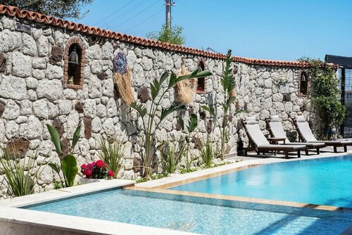 Grand Alaçatı Butik Hotel, Забронировать Бутик-отель Отели Измира с бассейном, Бассейн