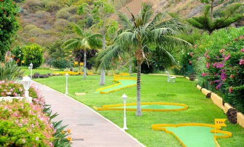 Coral La Quinta Park Suites, Book Hotel Hoteller i Canary Islands med parkering, Parkering