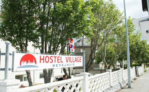 Reykjavik Hostel Village, Забронировать Хостел Рейкьявик Хёвюдборгарсвайдид, рядом с Церковь Хадльгримскиркья
