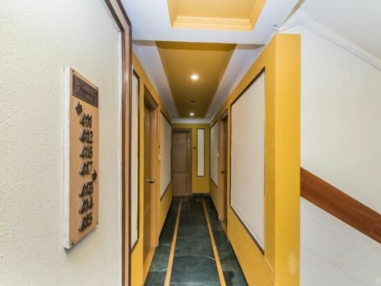 Kings Crown Hotel