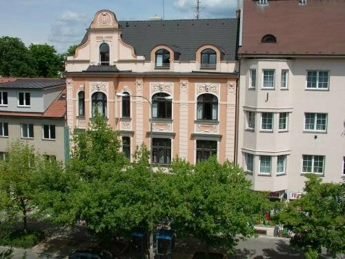 Hotel Filip, Забронировать Отель СПА-отели Ческе-Будеёвице, рядом с Cermak House, SPA-услуги