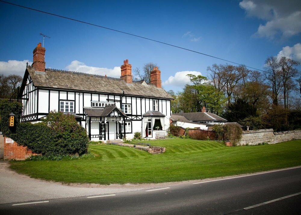 Donington Park Farmhouse Hotel