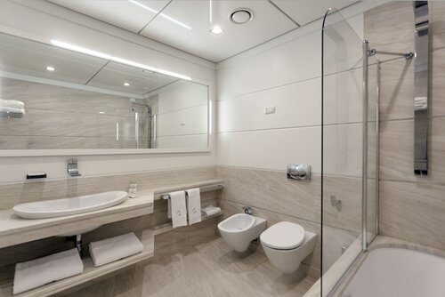 Yacht Club Marina di Loano | UNA Esperienze, Забронировать Отель Отели Лоано с бассейном, Бассейн