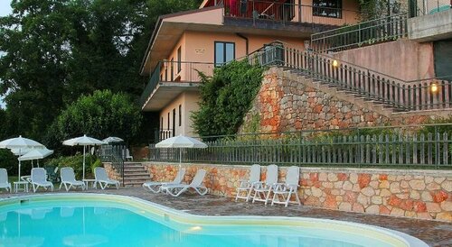 Hotel San Zeno, Забронировать Отель Сан-Дзено-ди-Монтанья Garda Veneto