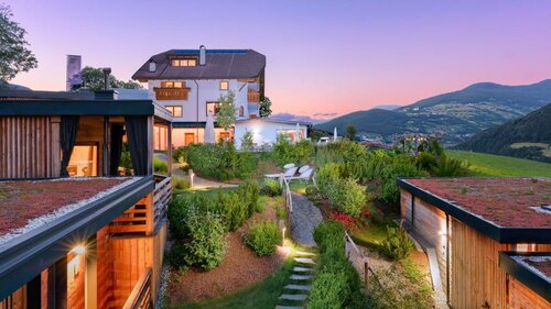 Hotel-Chalet Pennhof Urlaub in Südtirol, Забронировать Шале Коттеджи Больцано — Южного Тироля, Коттедж