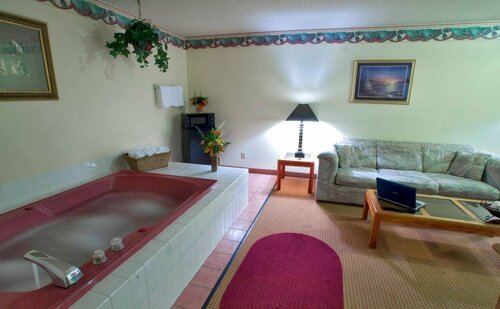 Americas Best Value Inn Celina, Varaa Mini-hotelli Celina Ohio