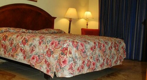 Western Inn, Book Mini-hotel Hoteller i Houston med parkering, Parkering