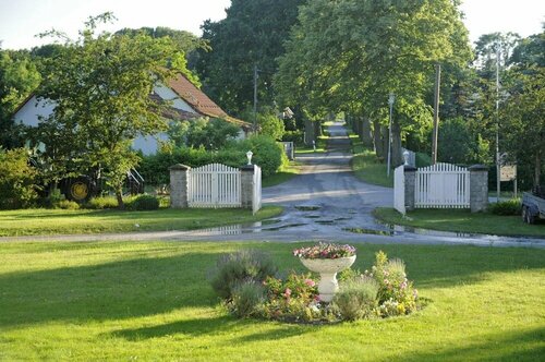 Hotel Pension Gutshaus Neu Wendorf, Забронировать Отель Заниц Мекленбург-Померания