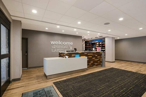 Hampton Inn by Hilton Detroit Southfield, Забронировать Отель Саутфилд Detroit Metropolitan Area