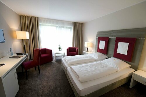 Hotel Westfalen Hof, Забронировать Отель Отели Северного Рейн-Вестфалия с питанием, Пансион