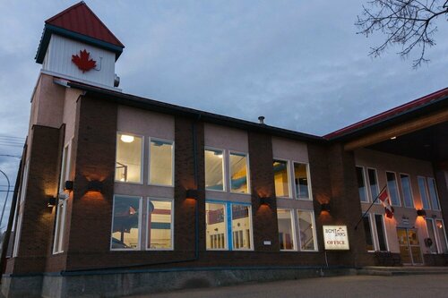 Best Canadian Motor Inns - Peace River, Rezervați Hotel Peace River 