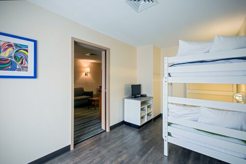 White Pine Lodge, Book Hotel Salamanca New York State