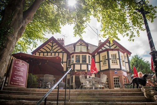 The Burley Inn, Забронировать Гостевой дом Берли Нью-Форест, рядом с Гольф-клуб Burley