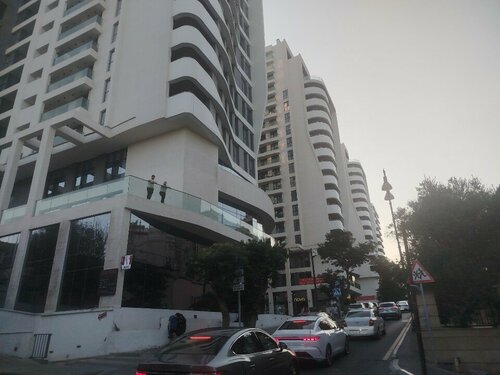 Home Suites Baku-Halal Hotel, Забронировать Отель Сабаиль Баку, рядом с Нагорный парк