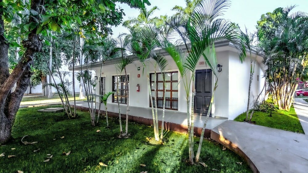 InHouse Select Hacienda Tres Rios