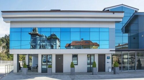 Hotel Villa Rosario, Palacete, Забронировать Отель Рибадеселья Косте-Верде