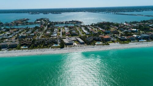Belleair Beach Resort Motel, Забронировать Мотель Мотели штата Флориды, Мотель