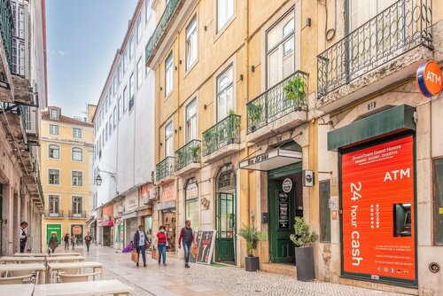 The ART INN Lisbon, Забронировать Гостевой дом Гостевые дома Лиссабона, рядом с Интенденти, Гостевой дом