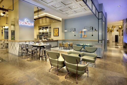 Summit Galleria Cebu, Boek Hotel Hotels in Cebu met parkeren, Parkeren