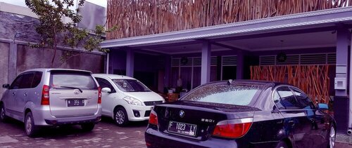 Metro Malioboro Living, Rezerwuj Hotel Hotele 3-gwiazdkowe w Yogyakarta, 3*
